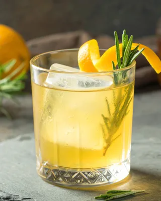 Alpine Negroni in a double old fashioned glass