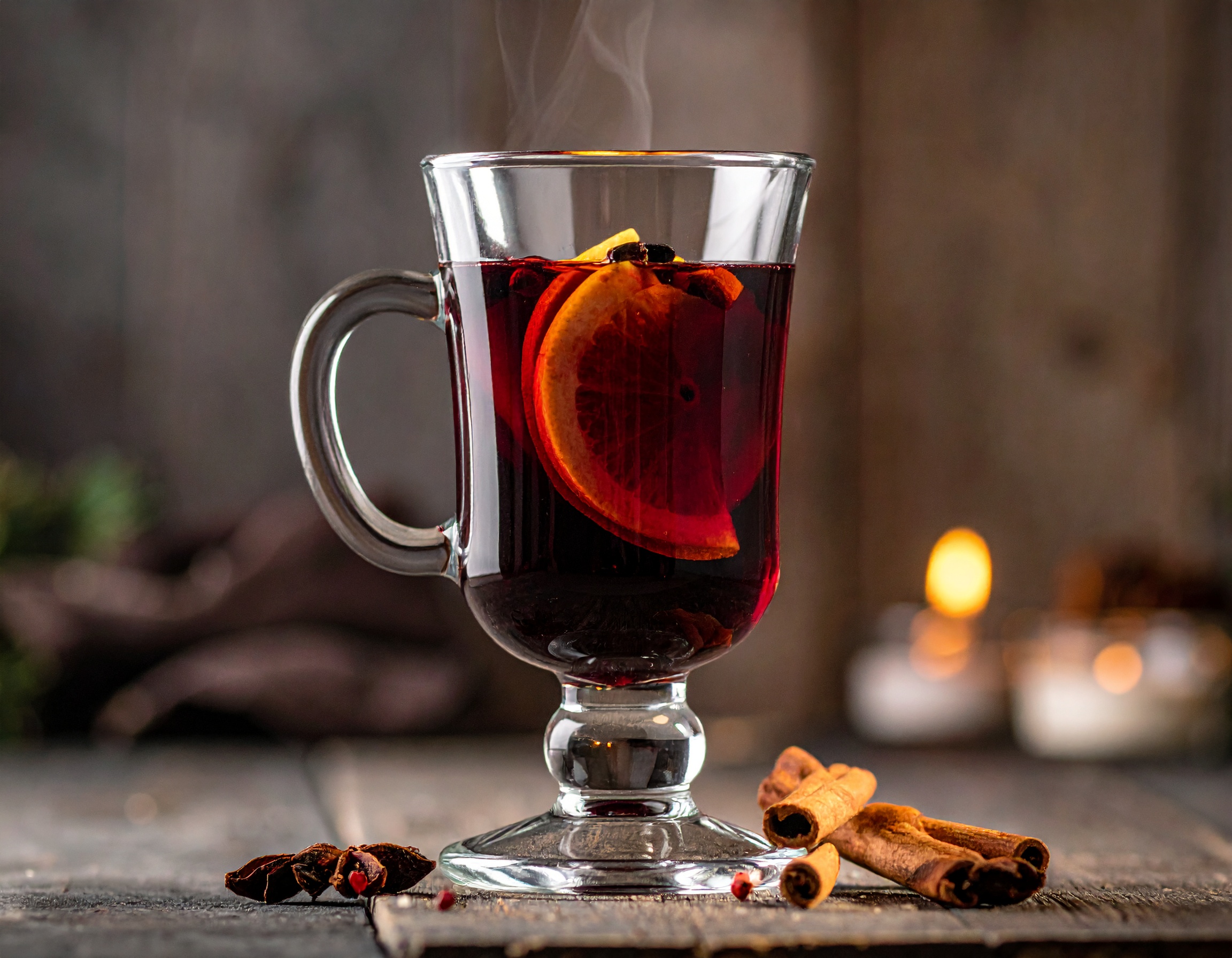 Danish gløgg in a glass