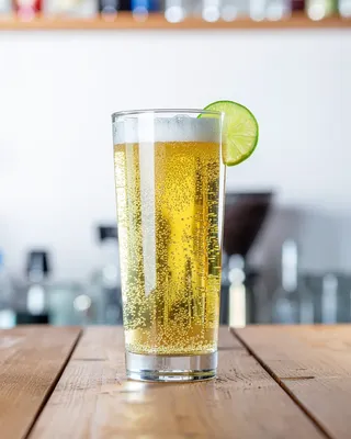 Radler/Shandy in a pint glass